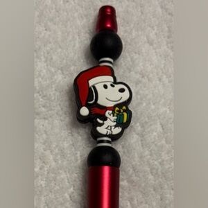P510 - Fancy Beaded Pen Peanuts Snoopy Christmas Refillable Ink